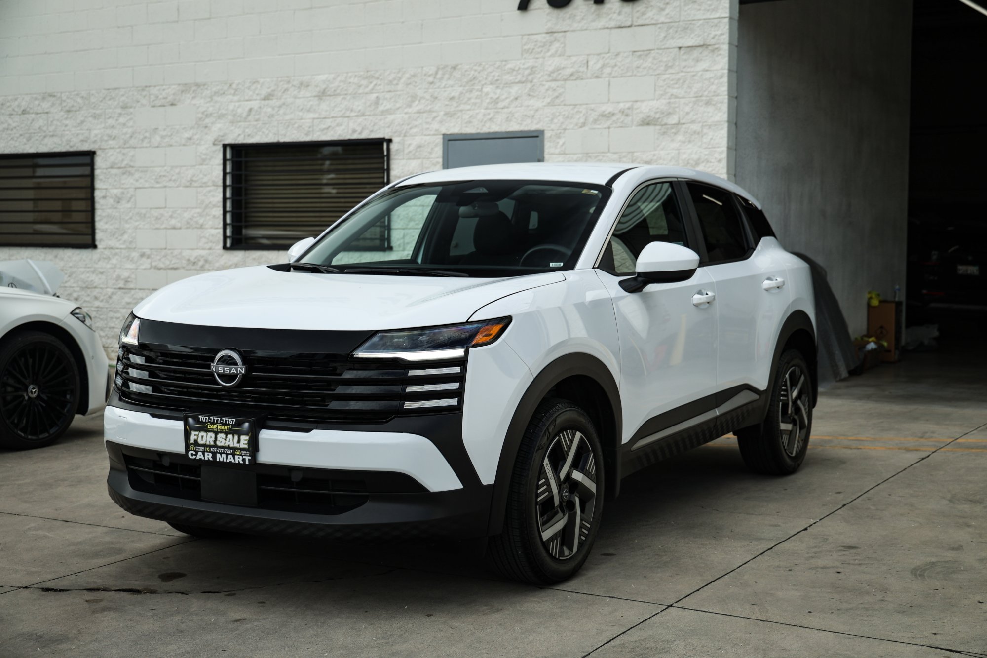 2025 Nissan Kicks MPV SV